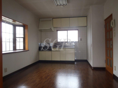 【居間・リビング】 | ガーデンハイム | ※別部屋写真です