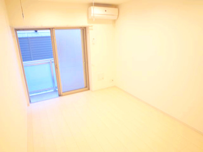 【寝室】 | リブリクレール岡本