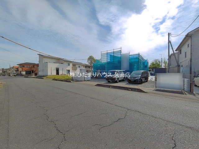 古河駒羽根第8　新築一戸建て　リーブルガーデンの駐車場|2026/3/28　撮影