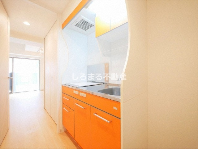 SERENiTE本町エコートのキッチン