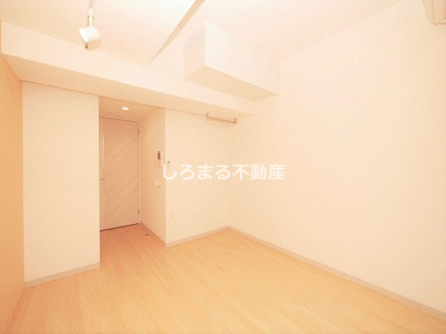 SERENiTE本町エコートの居間・リビング