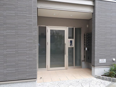 【エントランス】 | パルテール八尾