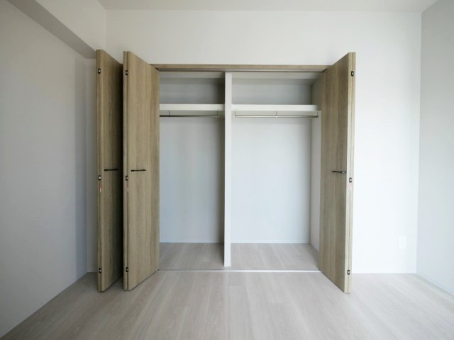 Louis Residence 弁天町の収納