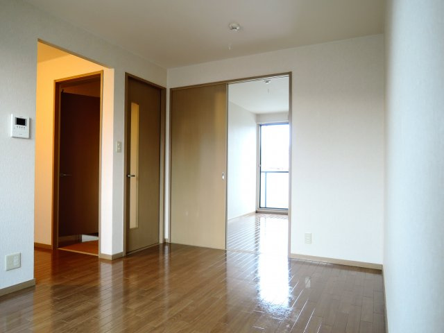 エルパティオ寿の居間・リビング