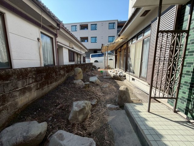 長田町　中古戸建ての庭|キレイに手入れされたお庭です。