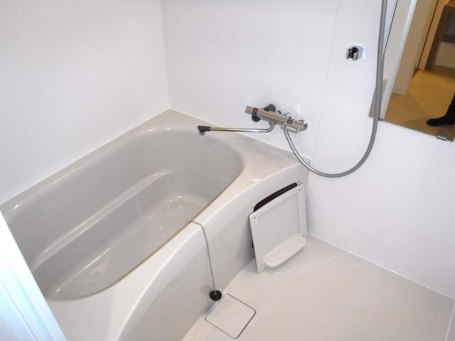 1/6th　ﾜﾝｼｯｸｽの浴室