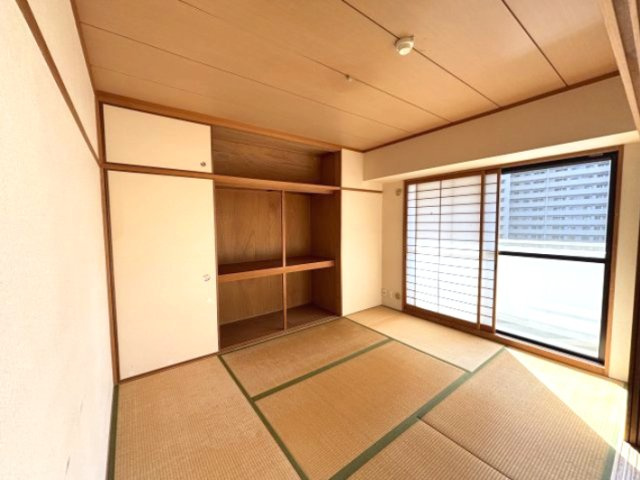 アーデンコート住吉川の和室