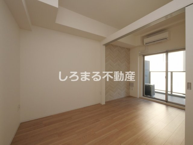 コンフォリア・リヴ淡路町一丁目の居間・リビング