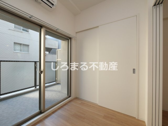 コンフォリア・リヴ淡路町一丁目の内装