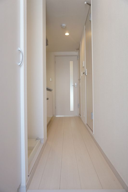 リブリ・ルミックの玄関