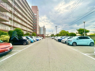 【その他】 | 藤和明石公園ハイタウン弐号棟 | 平面駐車場♪通路広々で駐車し易そうです♪