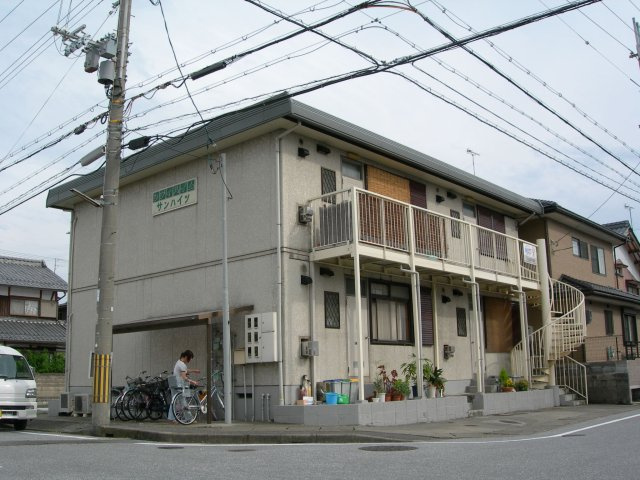 サンハイツ大柳の外観