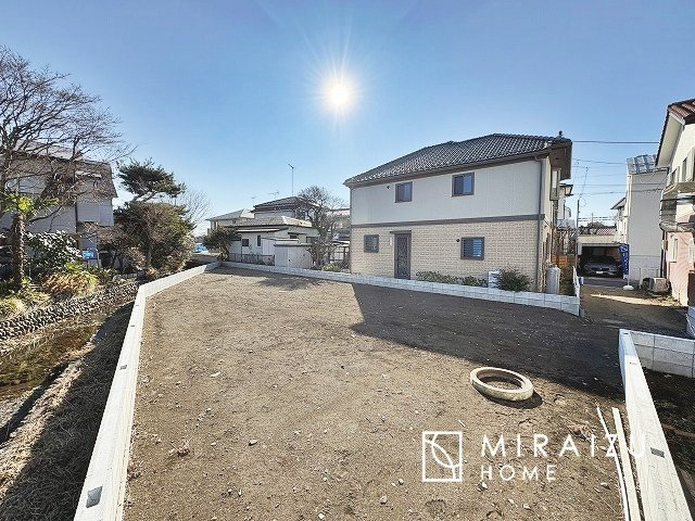 【外観】 | 陽の光をたっぷりと浴びながら気持ち良く生活が出来ます。夢のマイホーム、夢ではなく実現出来ます！見学・ご相談等、お気軽にご連絡下さい。
