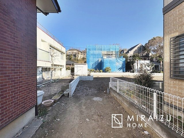 【外観】 | 陽の光をたっぷりと浴びながら気持ち良く生活が出来ます。夢のマイホーム、夢ではなく実現出来ます！見学・ご相談等、お気軽にご連絡下さい。