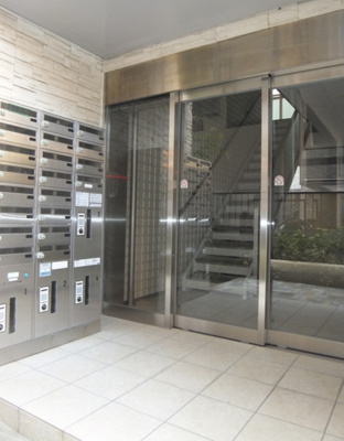 【エントランス】 | ラヴィータ