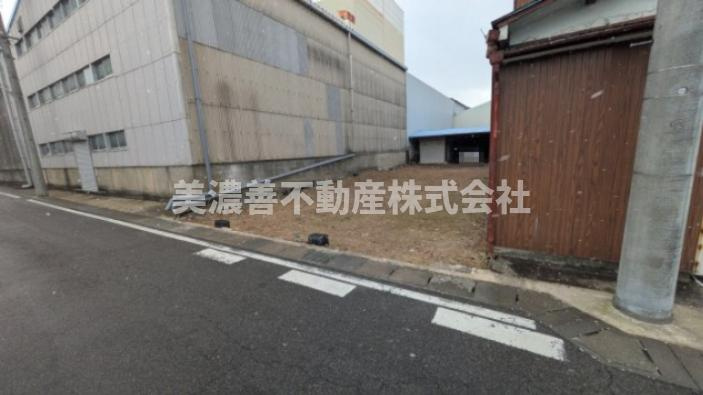 ６６３８８　岐阜市畷町土地の外観