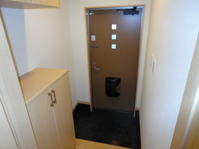 【玄関】 | サンフィット茜 | 玄関