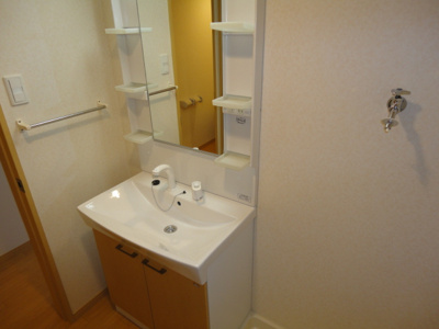 【洗面所】 | サンフィット茜 | 洗髪洗面化粧台