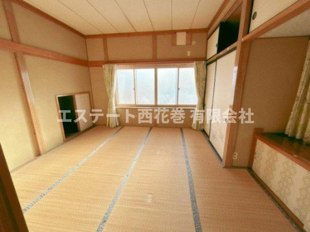 TY好地の寝室|中2階和室