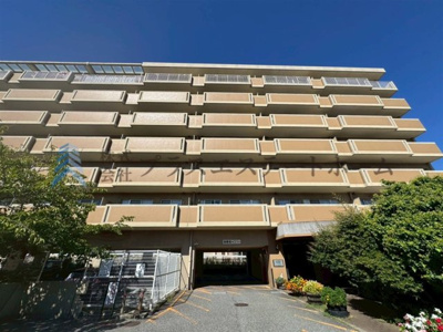 【外観】 | ライオンズマンション明石江井ヶ島 | タイル張りで綺麗な外観♪