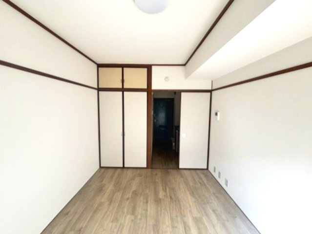 アクティ本山の居間・リビング