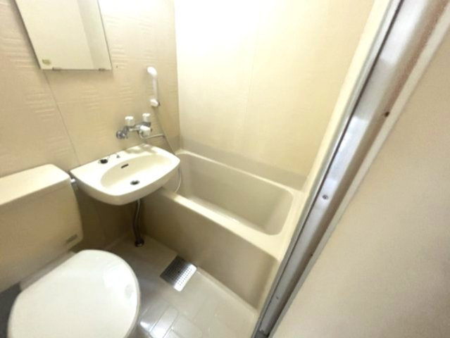 アクティ本山の浴室