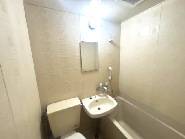 アクティ本山の洗面所