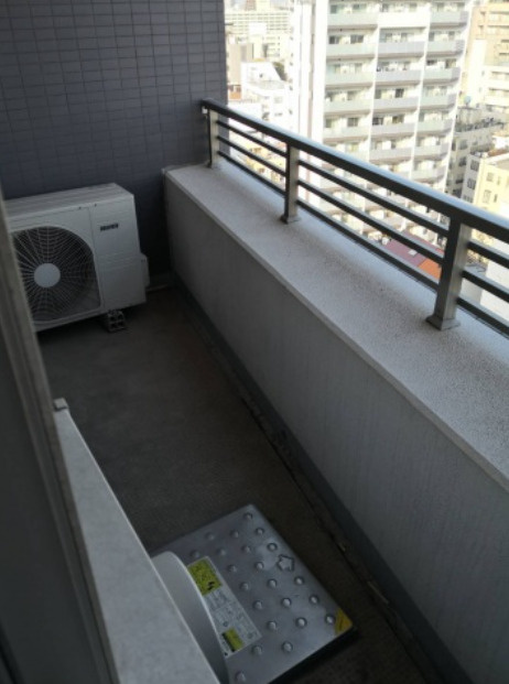 ハーモニーレジデンス両国テラスのバルコニー