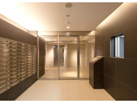 ハーモニーレジデンス両国テラスのエントランス