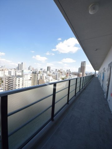 プレサンス難波クチュールのその他共用部分|プレサンス難波クチュール　共用廊下