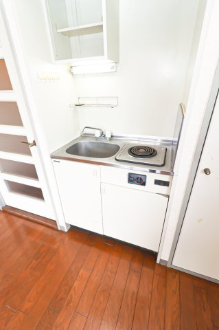 ダイナコート　久留米駅前　12階のキッチン|現状優先です。