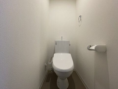 ジーメゾン八千代台のトイレ