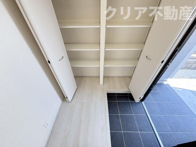 【玄関】 | 前橋市大利根町第7　1号棟