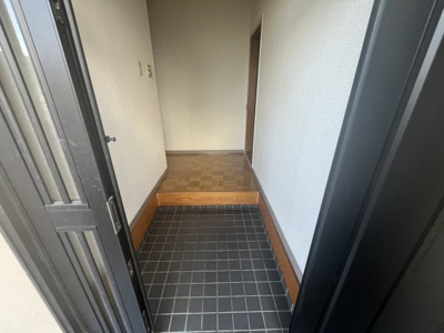 【玄関】 | 北葛城郡広陵町馬見南5丁目