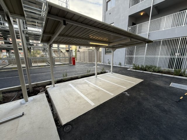 リーラ横浜川和町のその他|バイク置場