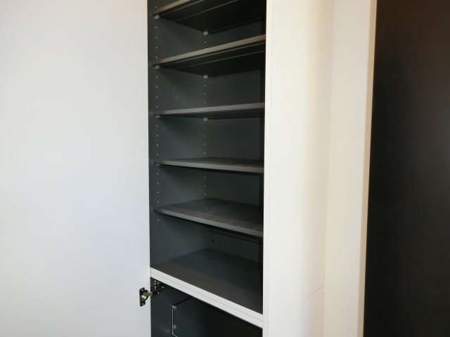 ｒｅｖｅｕｒ中野南台の玄関