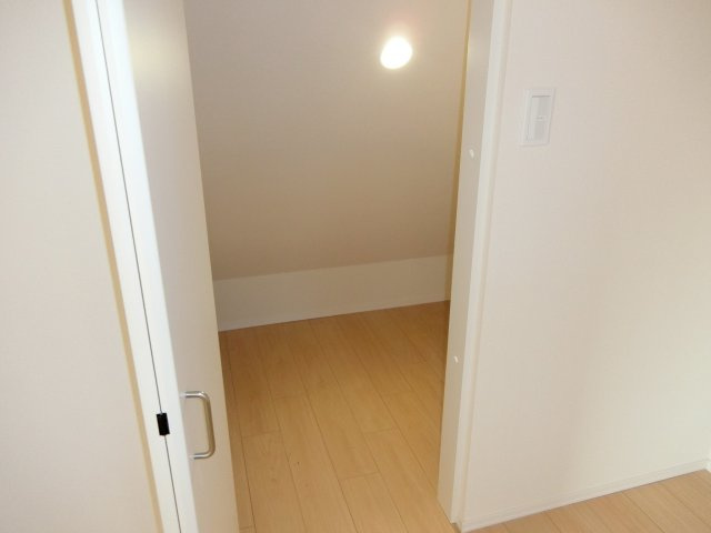 ｒｅｖｅｕｒ中野南台の収納