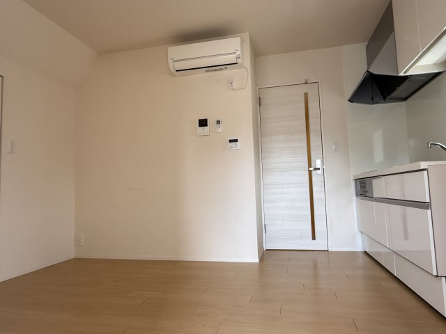 ｒｅｖｅｕｒ中野南台の居間・リビング