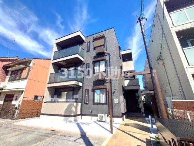 Rue加納本町の外観