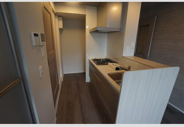 Rue加納本町のキッチン