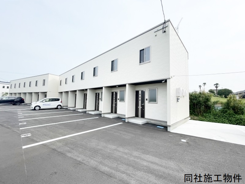 グランメゾンⅡの駐車場|駐車スペースもあります☆