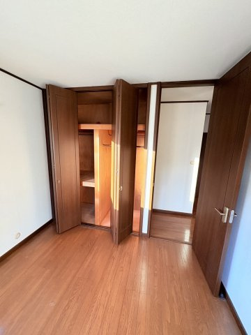 唐櫃台２丁目一戸建の収納|大きなものも収納できそうです