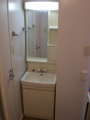 【内装】 | レオパレスベルク | 独立洗面台