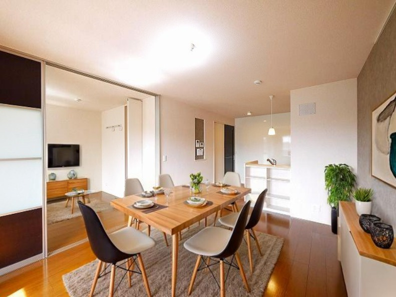 アミティエの居間・リビング|CGで家具等を配置したもので家具等は含まれません
