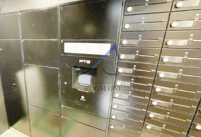 レアライズ武蔵小杉のその他共用部分|宅配ボックスです。