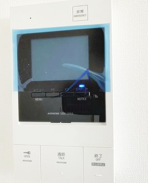 レアライズ武蔵小杉のセキュリティ|モニター付きインターホンです。