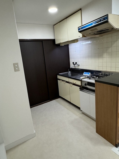 【キッチン】ハイツ八丁堀