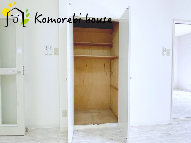 東急ドエル桶川ビレジ　1号棟の収納|小物を収納するのに便利です