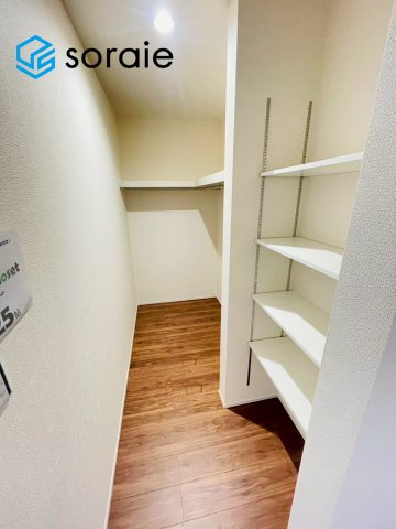 所沢市上新井第14期　新築戸建　全5棟　3号棟の収納|4/20　撮影