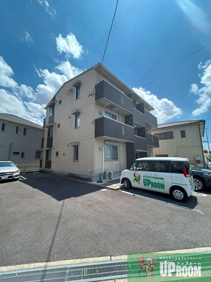 イースト フィールド